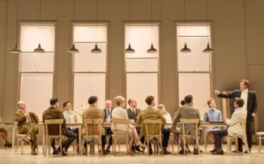 The-Motive-and-the-Cue-Cast-2-West-End-Photo-Mark-Douet